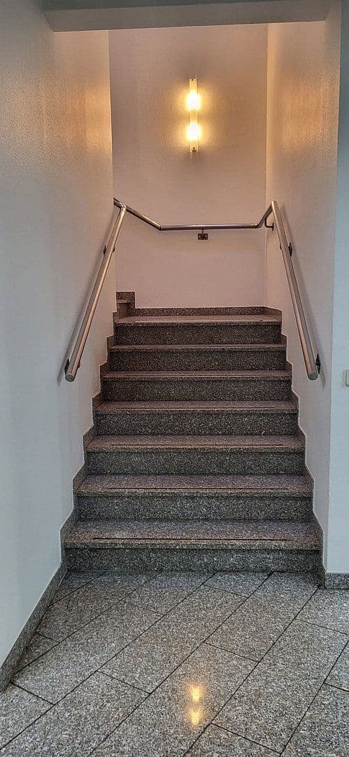 Pronájem kanceláře 1.257 m², Daimlerstraße 6, Alzenau, Bavorsko Pronájem kanceláře 1.257 m², Daimlerstraße 6, Alzenau, Bavorsko