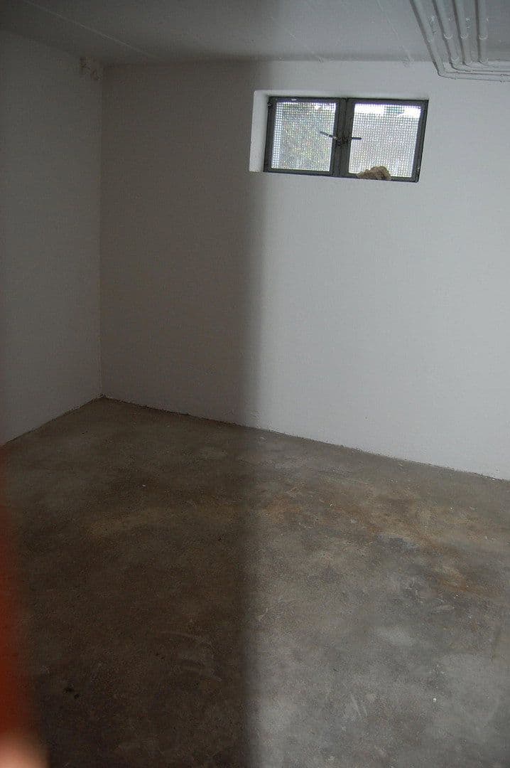 Pronájem bytu 3+1 77 m², Lange Zeile 72, Erlangen, Bavorsko Pronájem bytu 3+1 77 m², Lange Zeile 72, Erlangen, Bavorsko