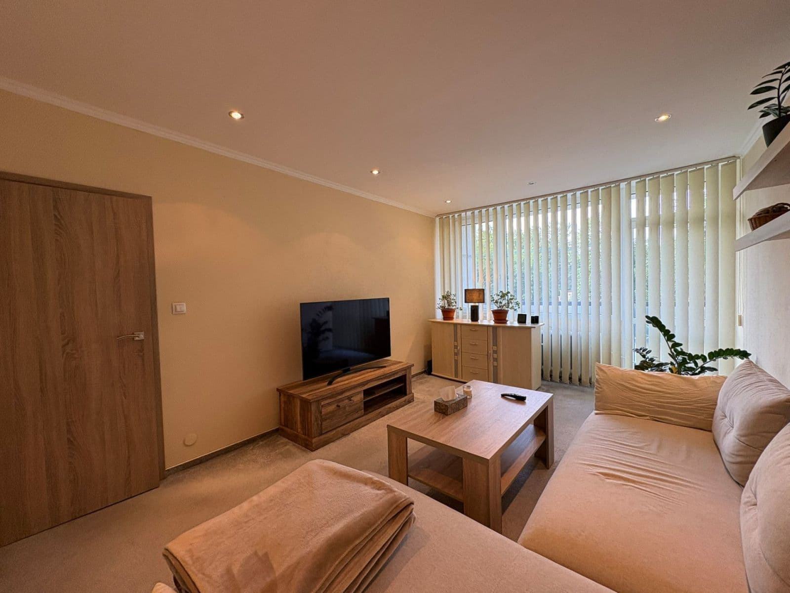 Pronájem bytu 3+1 77 m², Březenecká, Chomutov, Ústecký kraj Pronájem bytu 3+1 77 m², Březenecká, Chomutov, Ústecký kraj