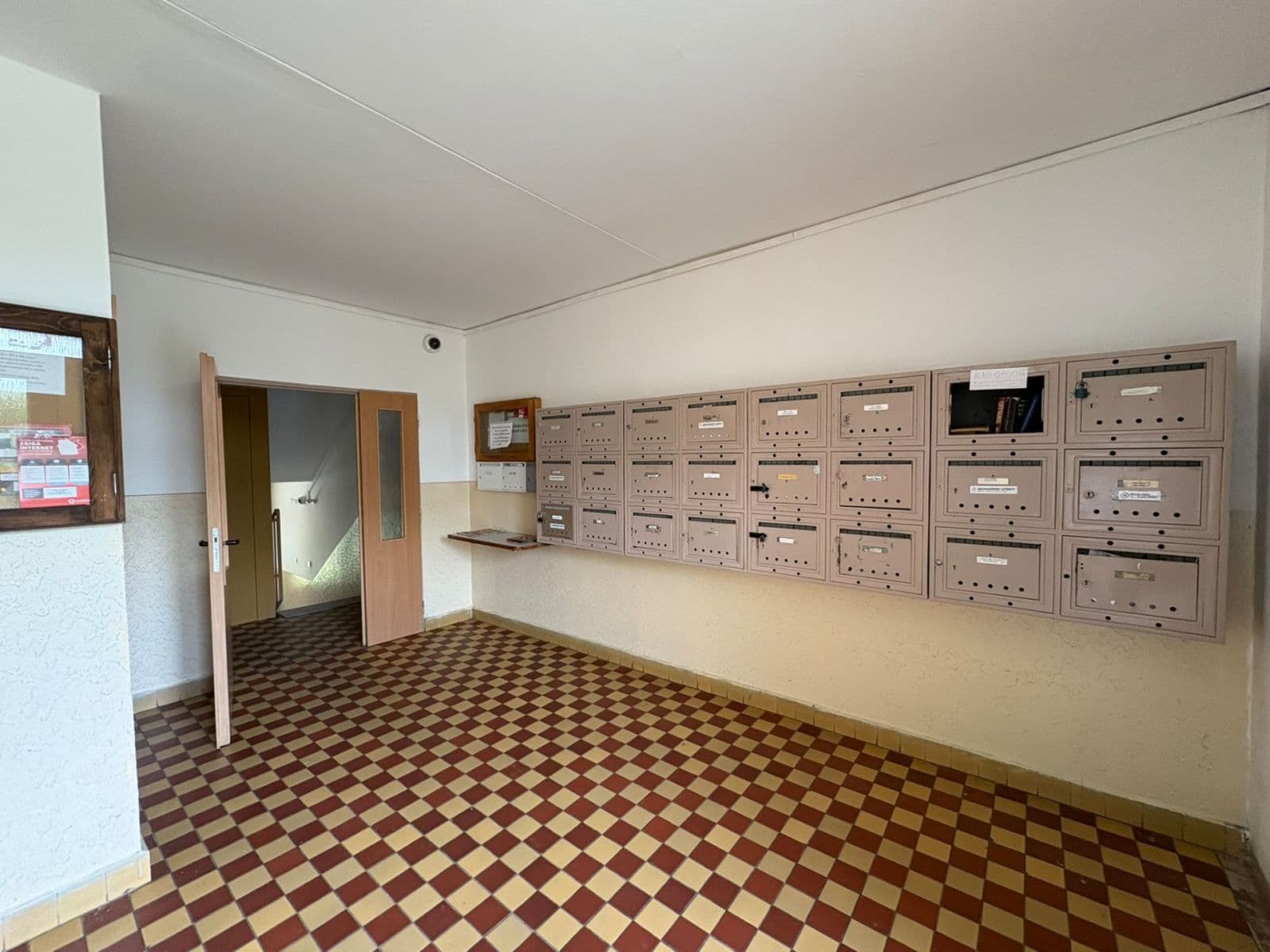 Pronájem bytu 3+1 77 m², Březenecká, Chomutov, Ústecký kraj Pronájem bytu 3+1 77 m², Březenecká, Chomutov, Ústecký kraj