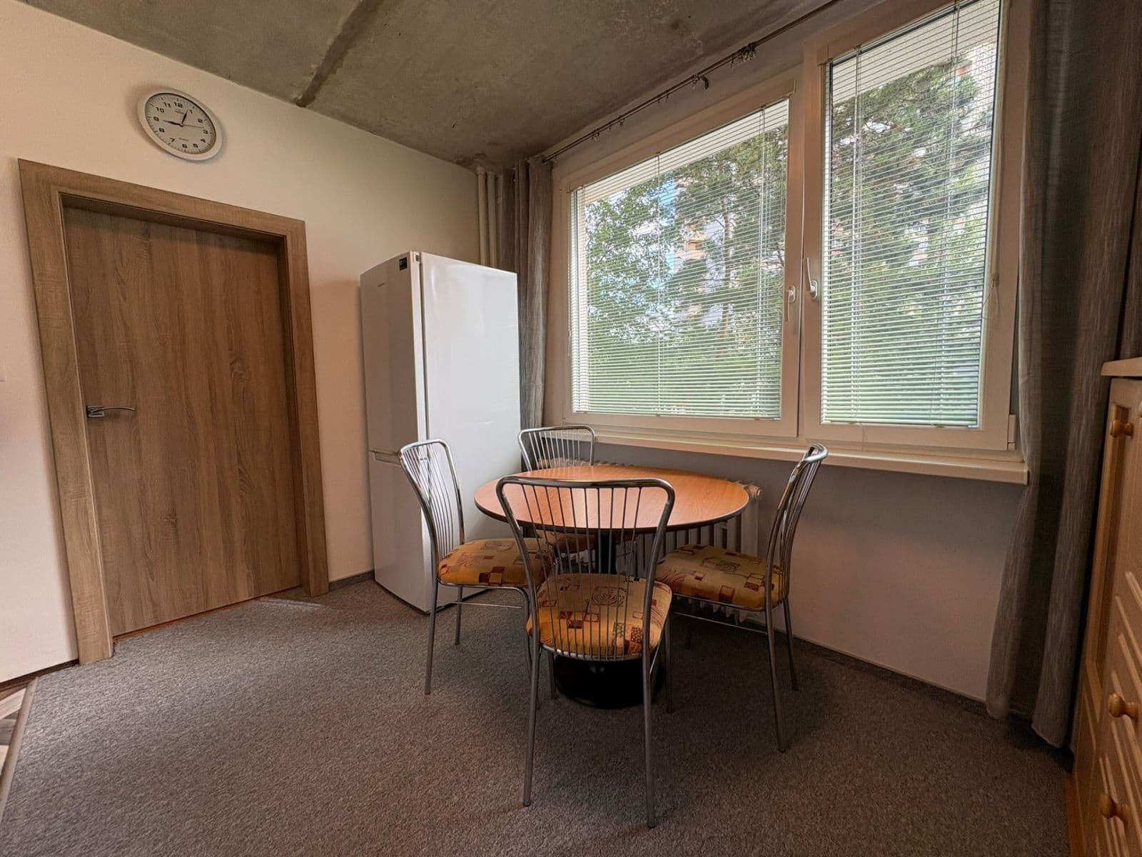Pronájem bytu 3+1 77 m², Březenecká, Chomutov, Ústecký kraj Pronájem bytu 3+1 77 m², Březenecká, Chomutov, Ústecký kraj