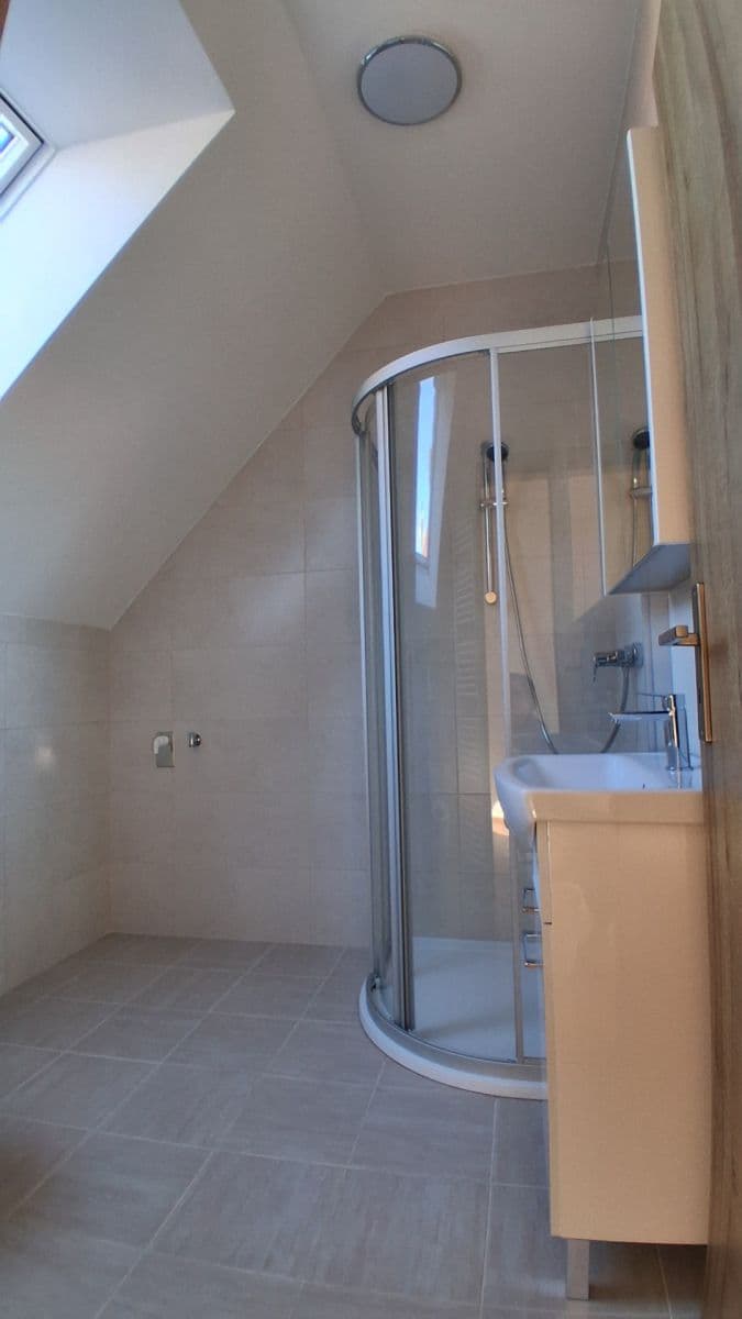 Pronájem bytu 2+kk 58 m², Komenského, Zdice, Středočeský kraj Pronájem bytu 2+kk 58 m², Komenského, Zdice, Středočeský kraj