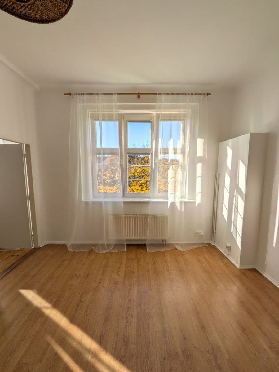 Pronájem bytu 2+1 56 m², Stehlíkova, Plzeň, Plzeňský kraj Pronájem bytu 2+1 56 m², Stehlíkova, Plzeň, Plzeňský kraj