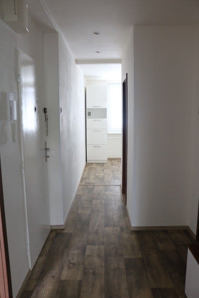 Pronájem bytu 2+1 51 m², Vlárská, Brno, Jihomoravský kraj Pronájem bytu 2+1 51 m², Vlárská, Brno, Jihomoravský kraj