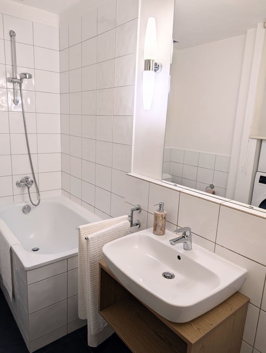 Pronájem bytu 2+kk 58 m², Pod Karlovem, Praha, Praha Pronájem bytu 2+kk 58 m², Pod Karlovem, Praha, Praha