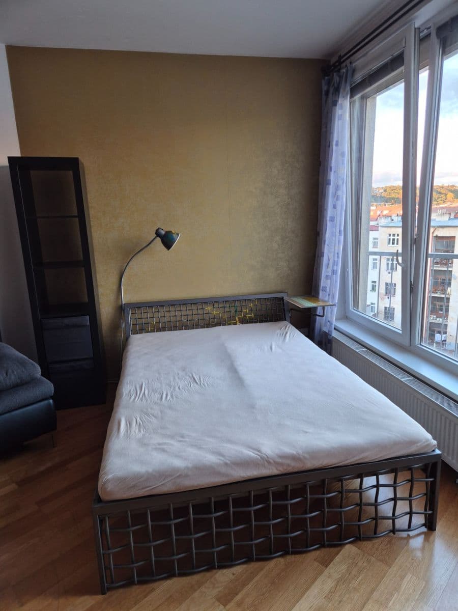 Pronájem bytu 1+kk 38 m², Drahobejlova, Praha, Praha Pronájem bytu 1+kk 38 m², Drahobejlova, Praha, Praha