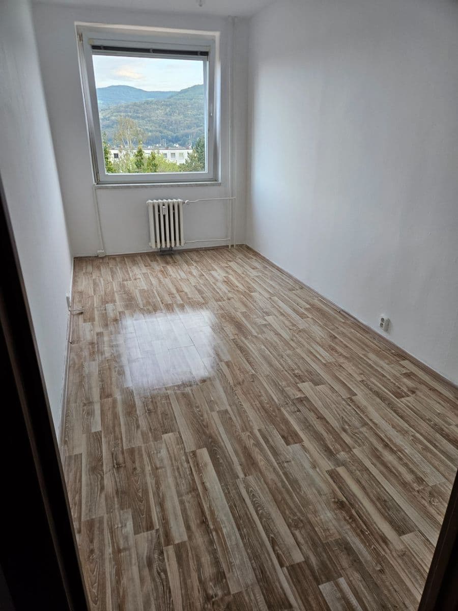 Pronájem bytu 2+1 48 m², Vojanova, Ústí nad Labem, Ústecký kraj Pronájem bytu 2+1 48 m², Vojanova, Ústí nad Labem, Ústecký kraj