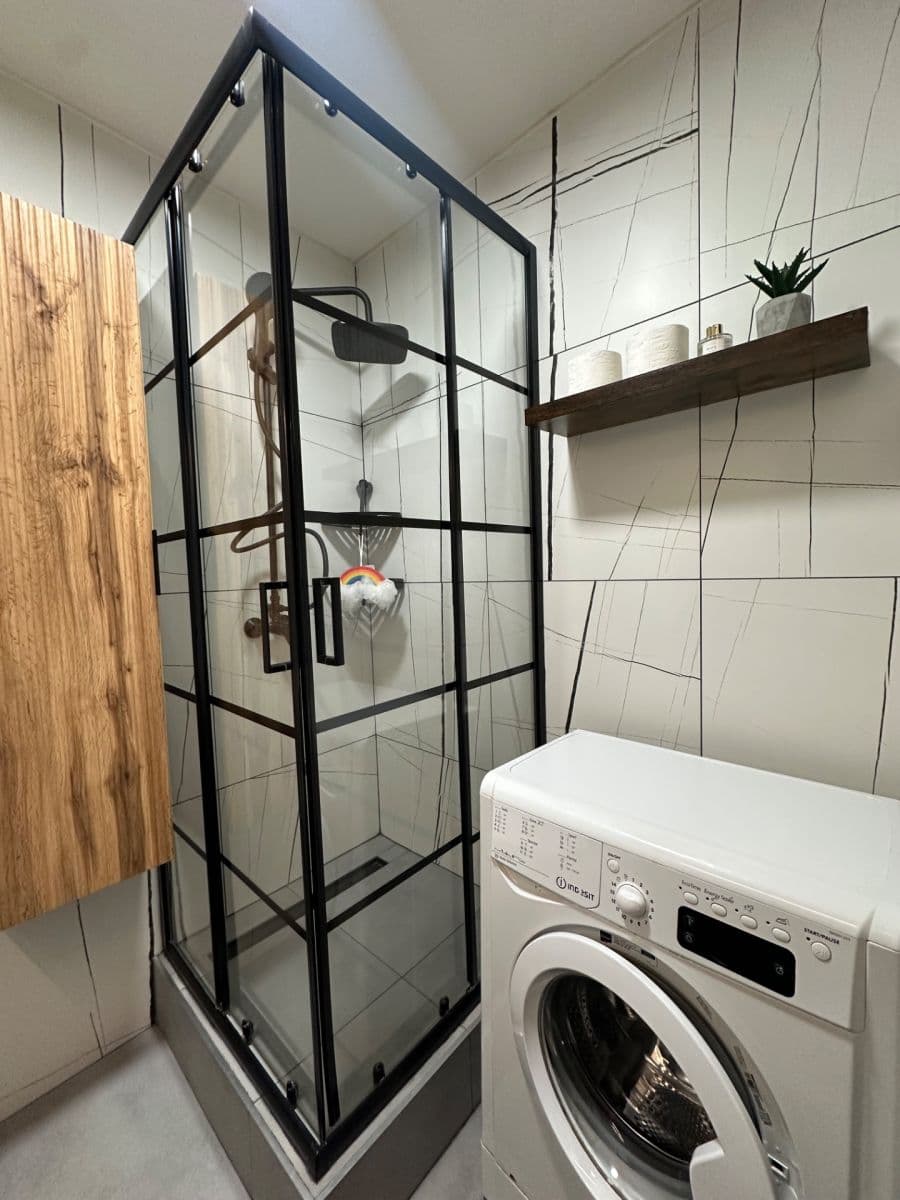 Pronájem bytu 1+kk 35 m², Hlivická, Praha, Praha Pronájem bytu 1+kk 35 m², Hlivická, Praha, Praha