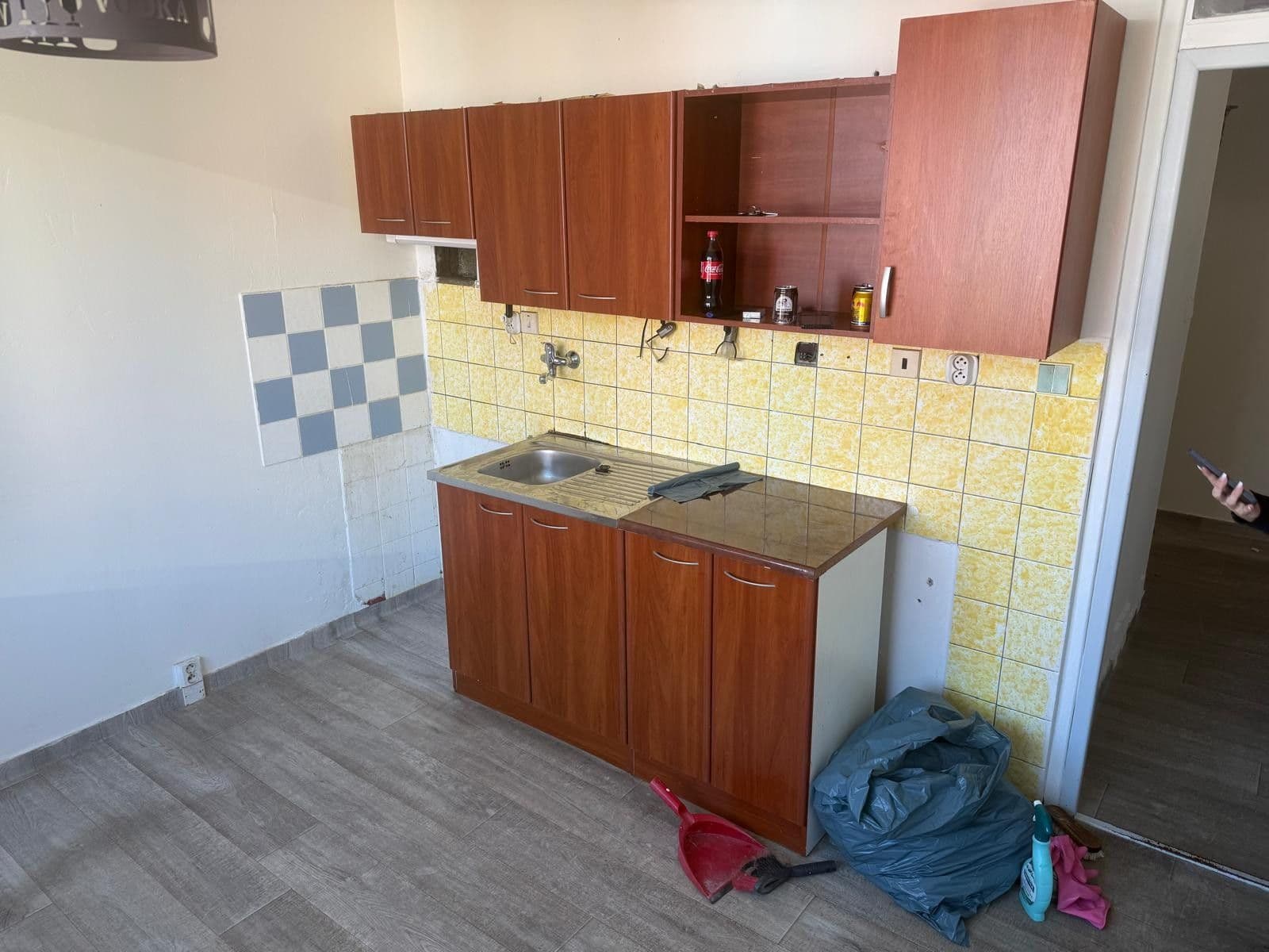 Pronájem bytu 3+1 75 m², Kaznějovská, Plzeň, Plzeňský kraj Pronájem bytu 3+1 75 m², Kaznějovská, Plzeň, Plzeňský kraj