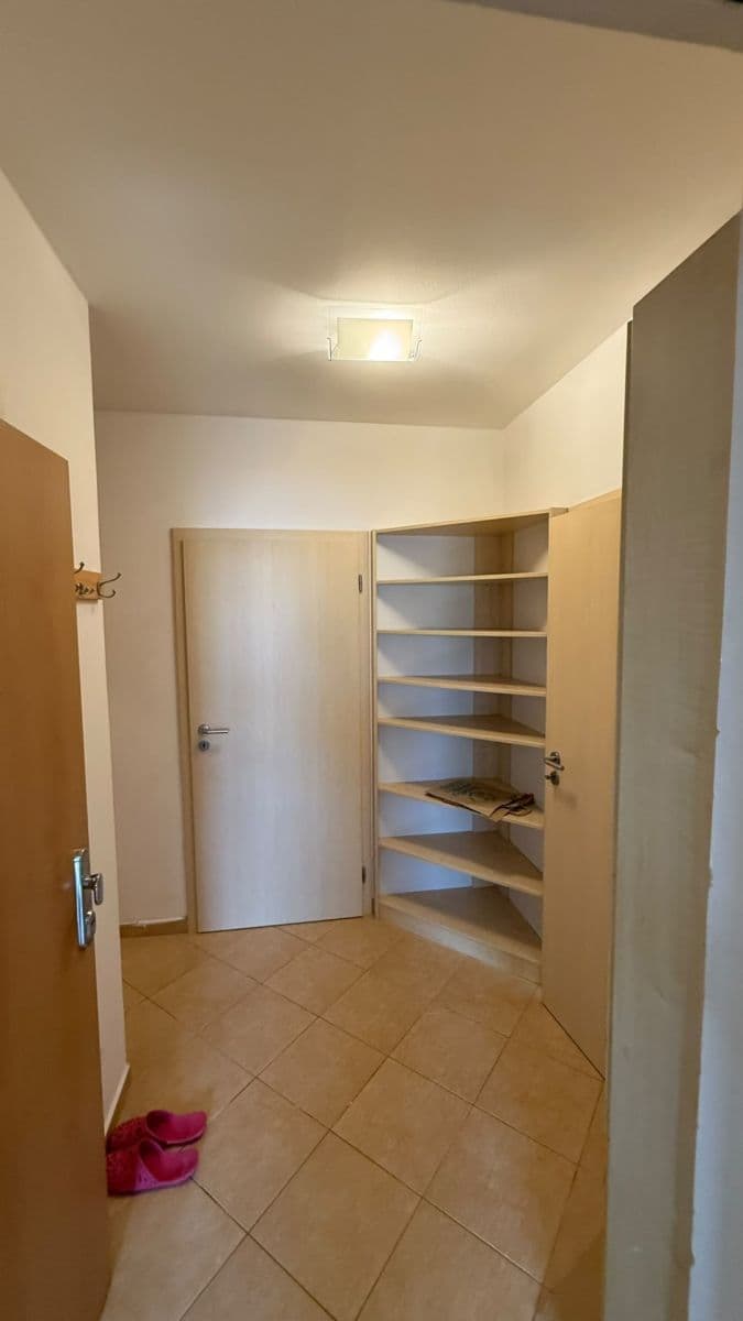 Pronájem bytu 2+kk 46 m², Nad Údolím, Husinec, Středočeský kraj Pronájem bytu 2+kk 46 m², Nad Údolím, Husinec, Středočeský kraj