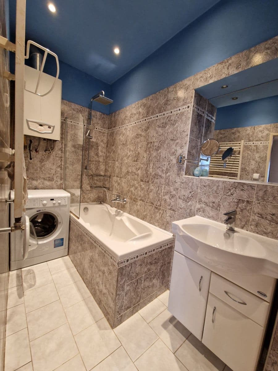 Pronájem bytu 1+1 46 m², Jihlavská, Praha, Praha Pronájem bytu 1+1 46 m², Jihlavská, Praha, Praha