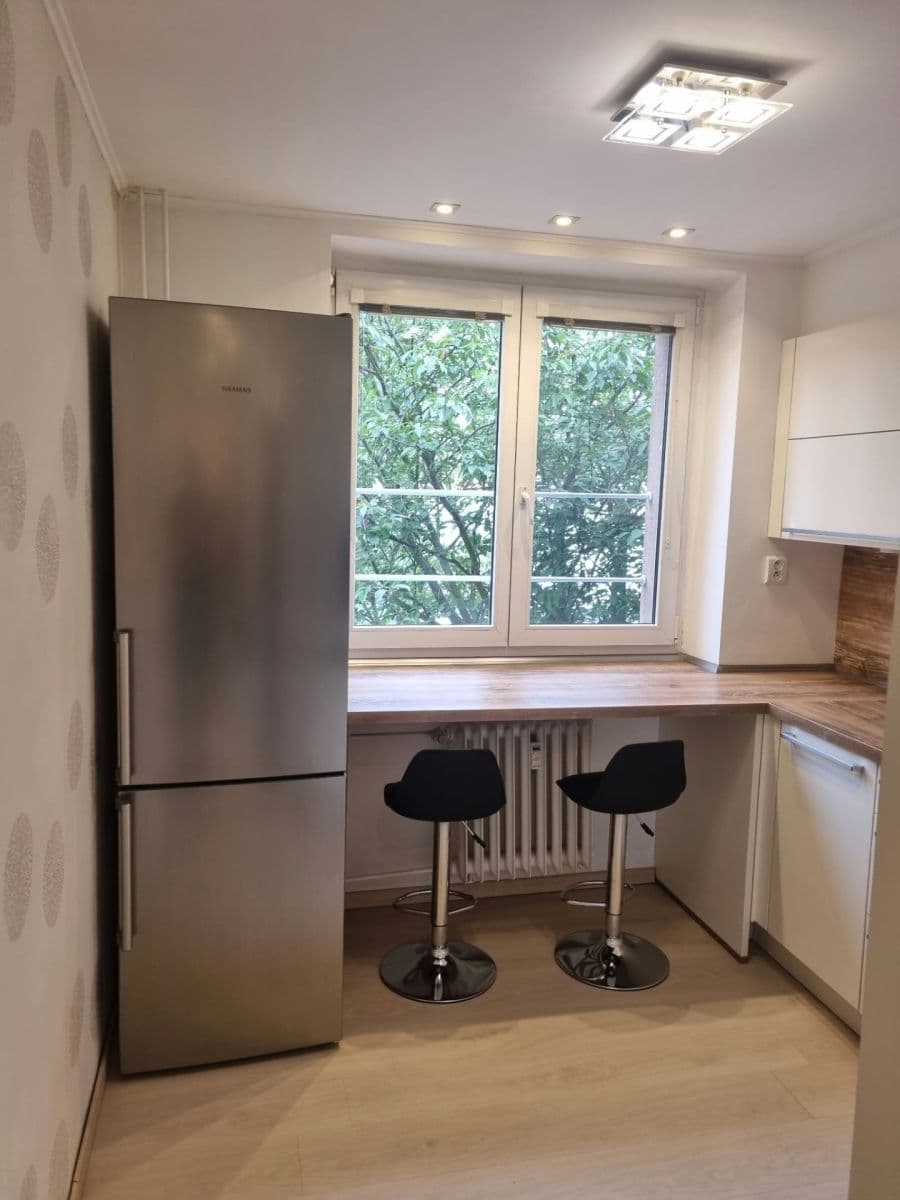 Pronájem bytu 1+1 34 m², Višňová, Praha, Praha Pronájem bytu 1+1 34 m², Višňová, Praha, Praha