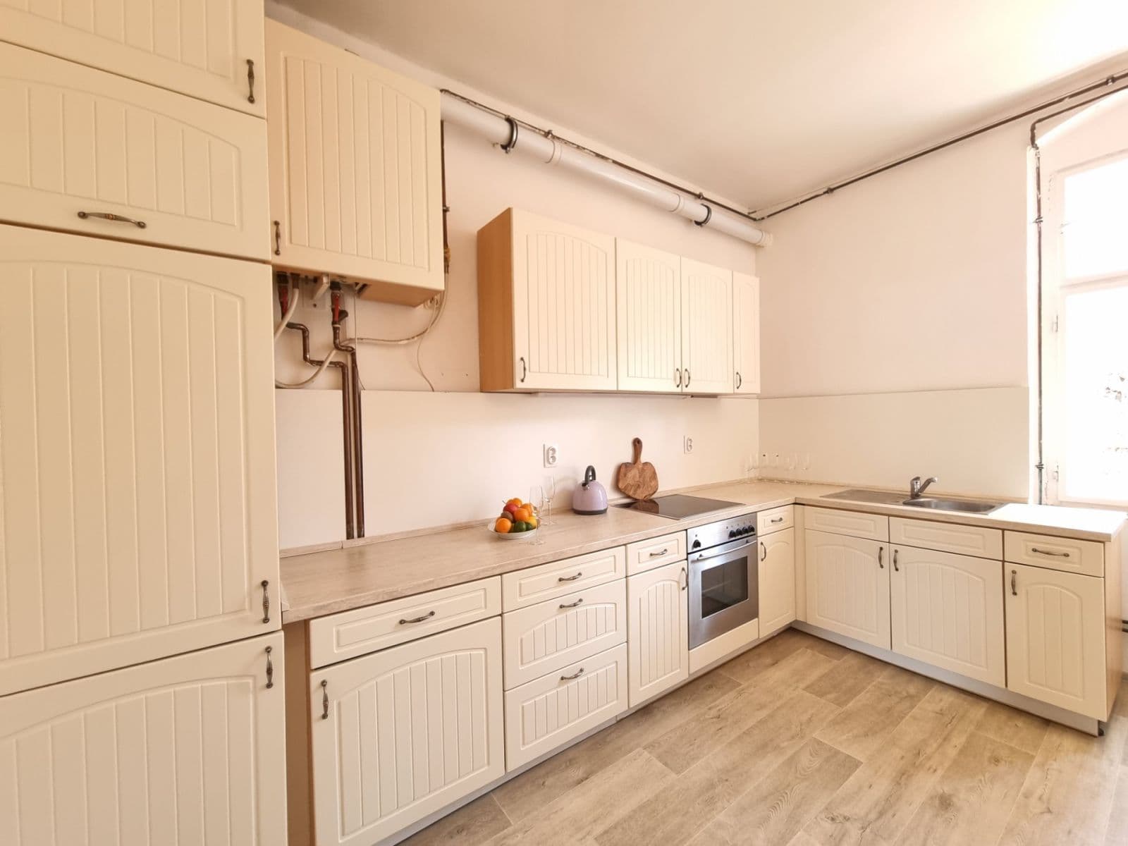 Pronájem bytu 2+1 62 m², Nebozízek, Karlovy Vary, Karlovarský kraj Pronájem bytu 2+1 62 m², Nebozízek, Karlovy Vary, Karlovarský kraj