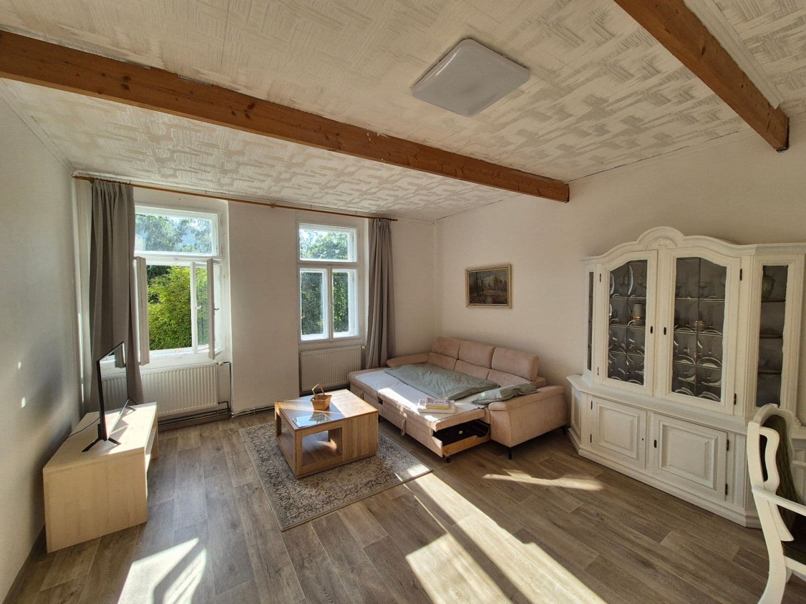 Pronájem bytu 2+1 62 m², Nebozízek, Karlovy Vary, Karlovarský kraj Pronájem bytu 2+1 62 m², Nebozízek, Karlovy Vary, Karlovarský kraj