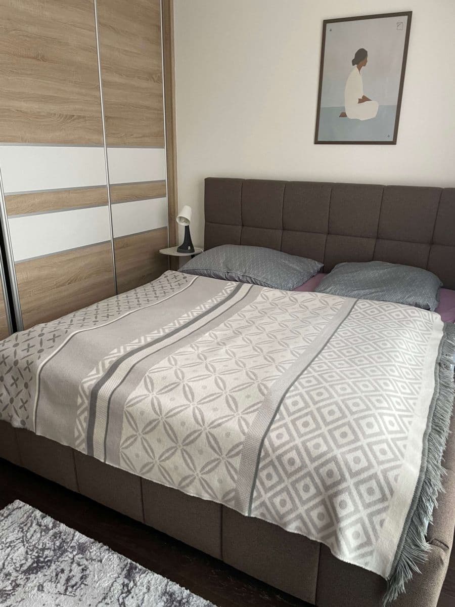 Pronájem bytu 3+kk 67 m², Učňovská, Praha, Praha Pronájem bytu 3+kk 67 m², Učňovská, Praha, Praha