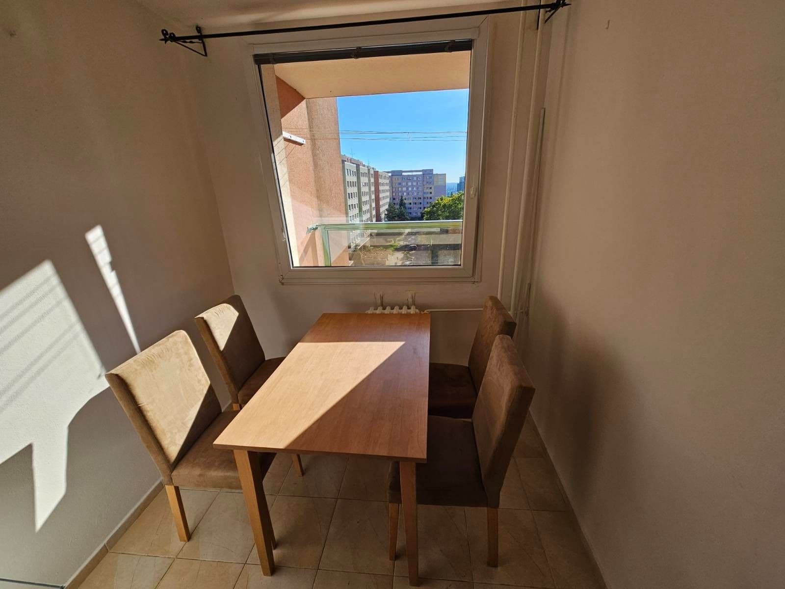 Pronájem bytu 3+1 77 m², Nechvílova, Praha, Praha Pronájem bytu 3+1 77 m², Nechvílova, Praha, Praha