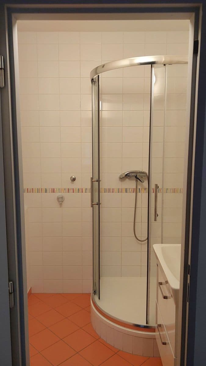 Pronájem bytu 4+kk 78 m², Svojšovická, Praha, Praha Pronájem bytu 4+kk 78 m², Svojšovická, Praha, Praha