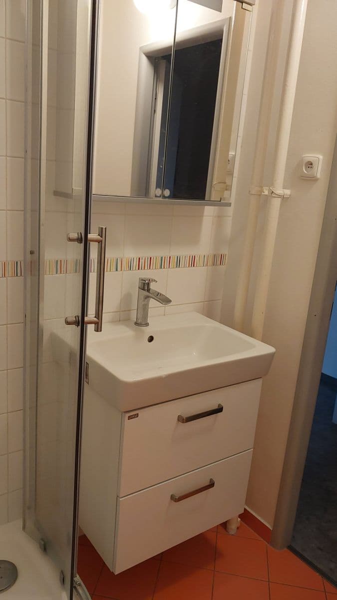 Pronájem bytu 4+kk 78 m², Svojšovická, Praha, Praha Pronájem bytu 4+kk 78 m², Svojšovická, Praha, Praha
