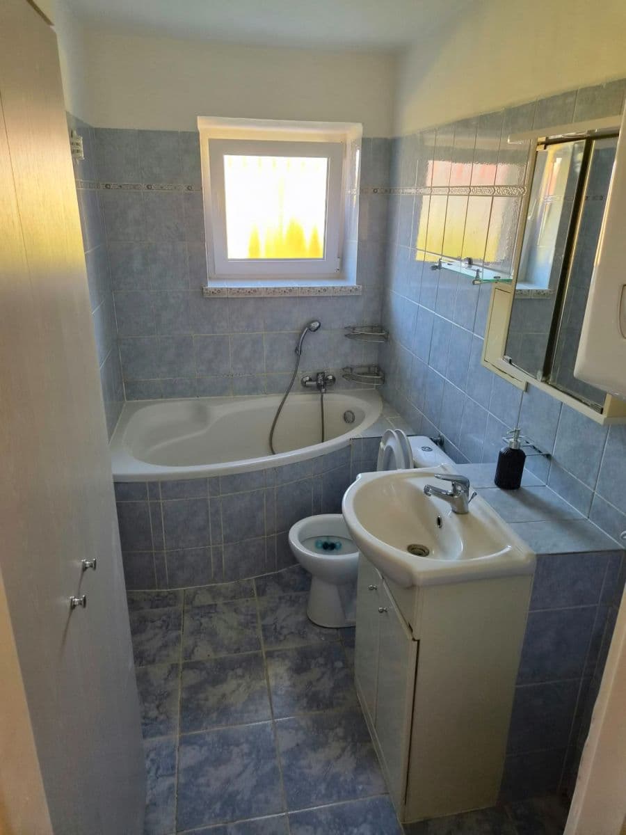 Pronájem bytu 2+1 50 m², Vladislava Vančury, Beroun, Středočeský kraj Pronájem bytu 2+1 50 m², Vladislava Vančury, Beroun, Středočeský kraj