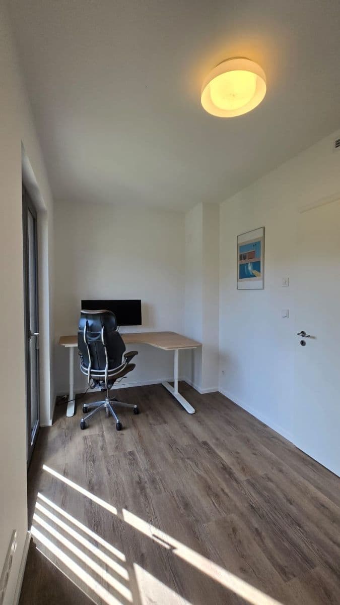 Pronájem domu 111 m², pozemek 322 m², Bezejmenná, Úholičky, Středočeský kraj Pronájem domu 111 m², pozemek 322 m², Bezejmenná, Úholičky, Středočeský kraj