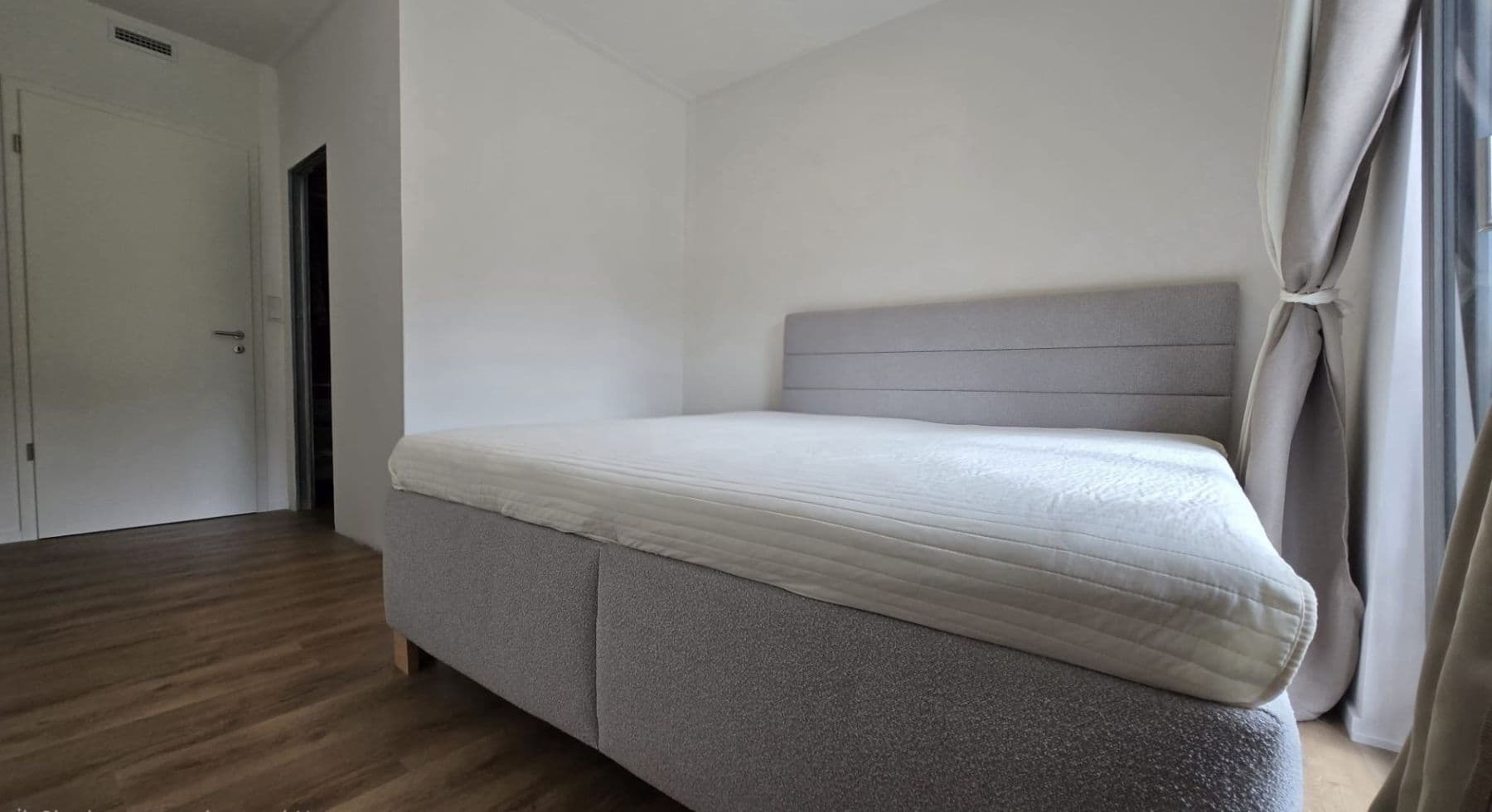 Pronájem domu 111 m², pozemek 322 m², Bezejmenná, Úholičky, Středočeský kraj Pronájem domu 111 m², pozemek 322 m², Bezejmenná, Úholičky, Středočeský kraj