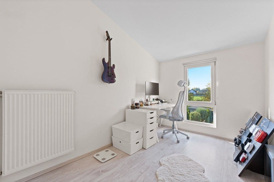 Pronájem domu 90 m², pozemek 96 m², Krátká, Nupaky, Středočeský kraj Pronájem domu 90 m², pozemek 96 m², Krátká, Nupaky, Středočeský kraj