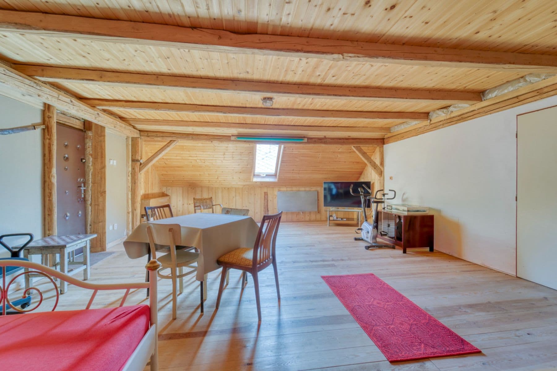 Prodej domu 208 m², pozemek 2.330 m², Lesná, Plzeňský kraj Prodej domu 208 m², pozemek 2.330 m², Lesná, Plzeňský kraj