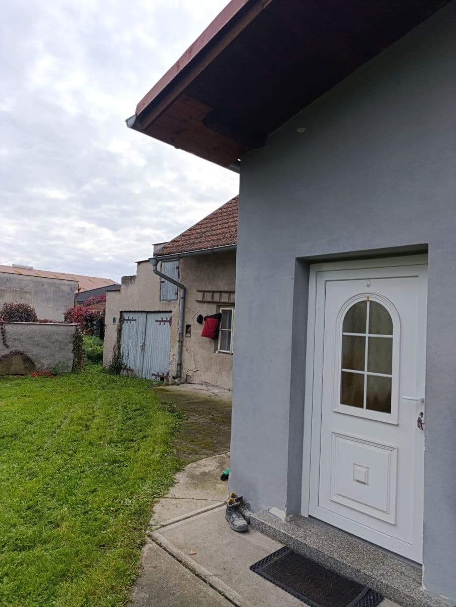 Prodej domu 196 m², pozemek 880 m², Sokolečská, Poděbrady, Středočeský kraj Prodej domu 196 m², pozemek 880 m², Sokolečská, Poděbrady, Středočeský kraj