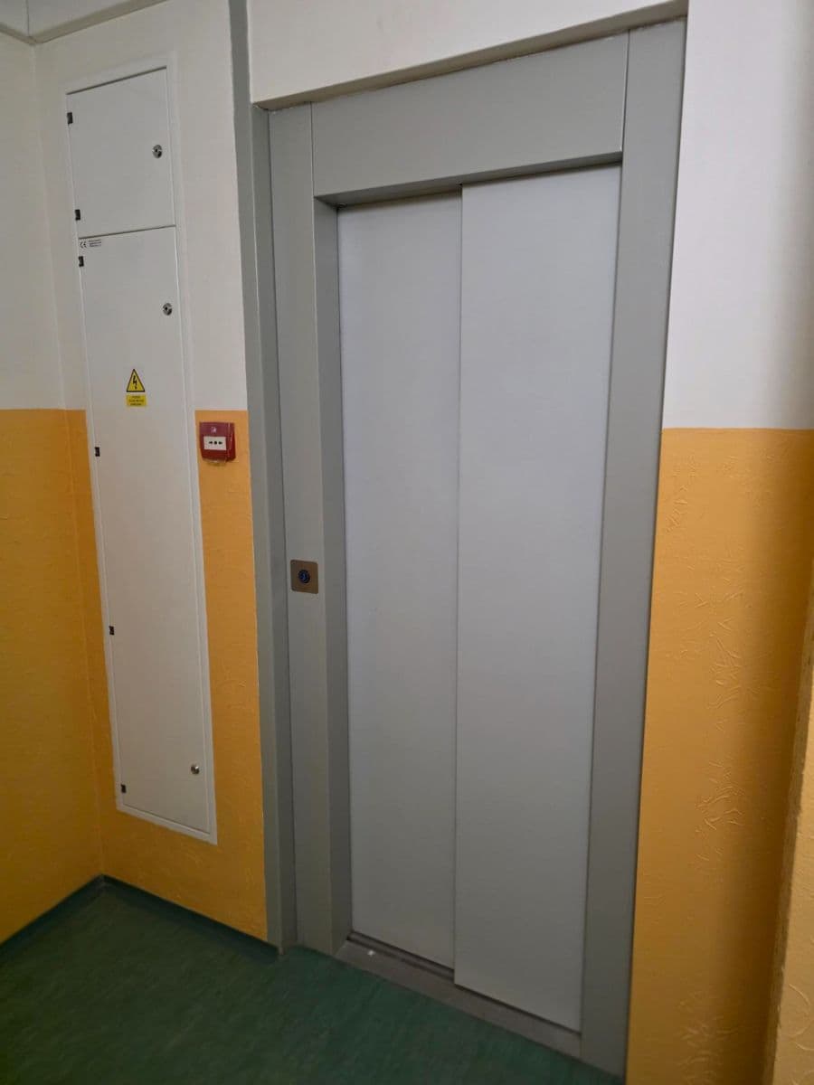 Pronájem bytu 3+1 74 m², Lublinská, Praha, Praha Pronájem bytu 3+1 74 m², Lublinská, Praha, Praha