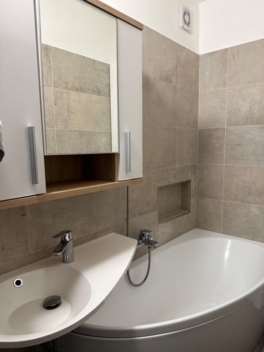 Pronájem bytu 2+kk 45 m², Jana Růžičky, Praha, Praha Pronájem bytu 2+kk 45 m², Jana Růžičky, Praha, Praha