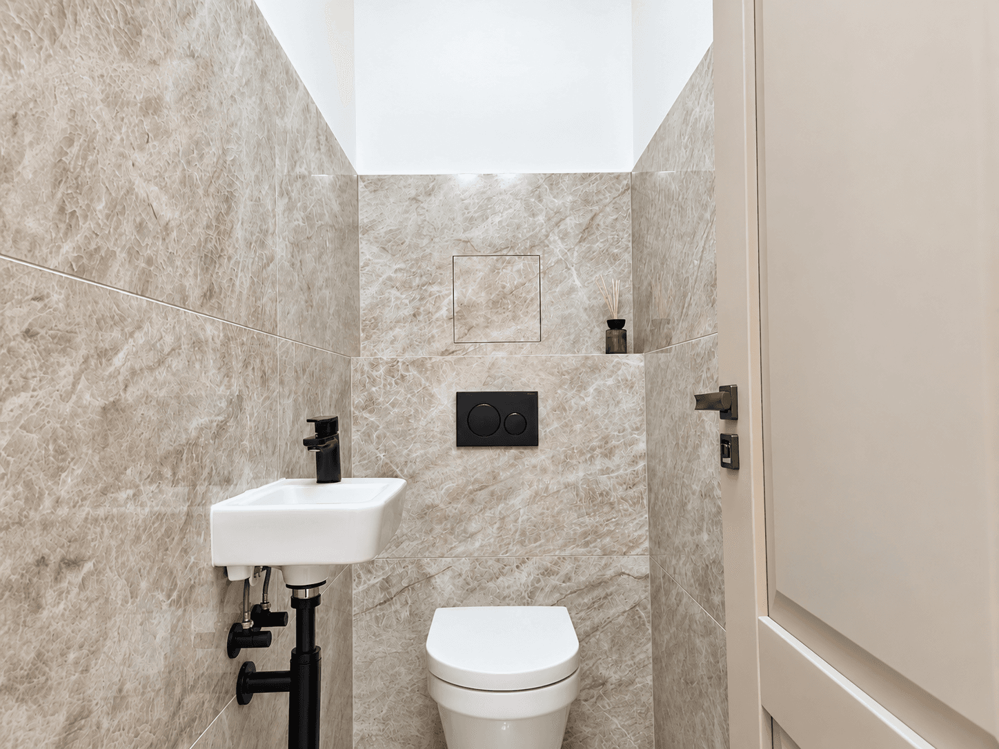 Prodej bytu 2+kk 54 m², Dělnická, Praha, Praha Prodej bytu 2+kk 54 m², Dělnická, Praha, Praha