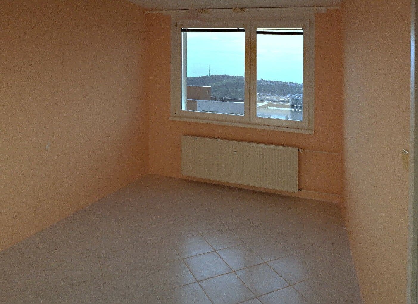 Pronájem bytu 3+1 68 m², Okružní, Zlín, Zlínský kraj Pronájem bytu 3+1 68 m², Okružní, Zlín, Zlínský kraj