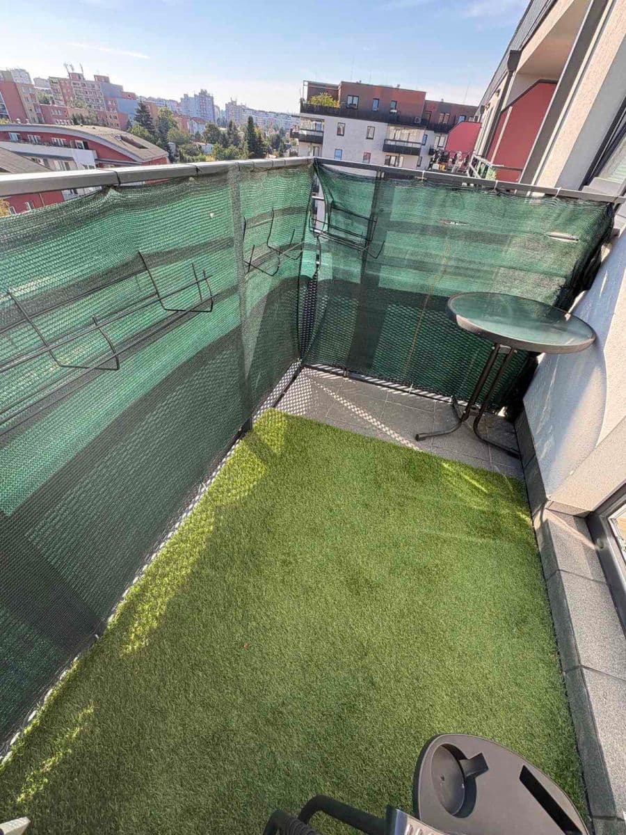 Prodej bytu 1+kk 43 m², Škrábkových, Praha, Praha Prodej bytu 1+kk 43 m², Škrábkových, Praha, Praha