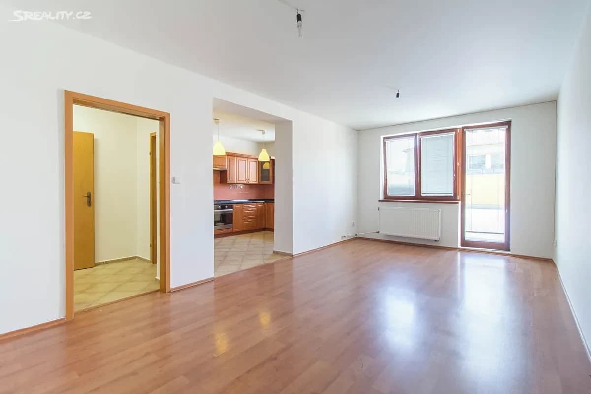 Prodej bytu 2+1 74 m², U Kloubových domů, Praha, Praha Prodej bytu 2+1 74 m², U Kloubových domů, Praha, Praha