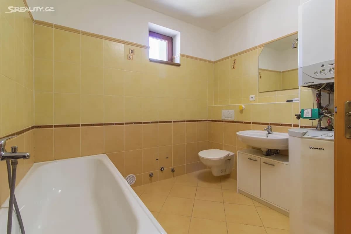 Prodej bytu 2+1 74 m², U Kloubových domů, Praha, Praha Prodej bytu 2+1 74 m², U Kloubových domů, Praha, Praha