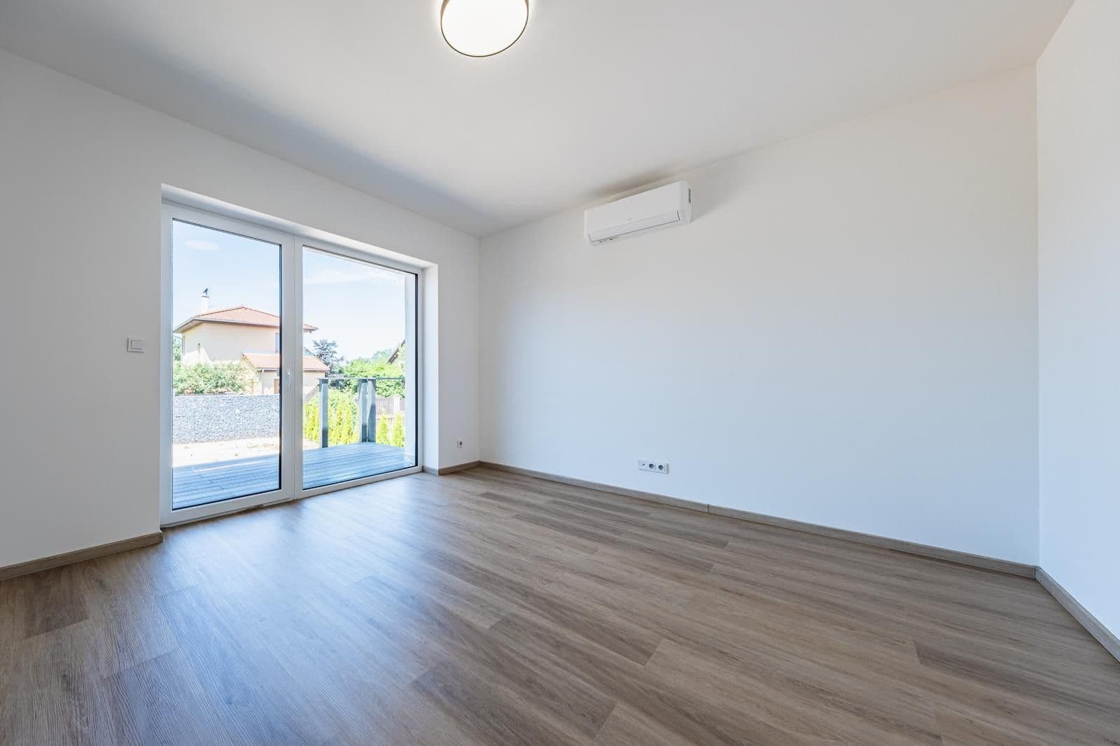 Prodej domu 191 m², pozemek 694 m², Oblouková, Kozojedy, Středočeský kraj Prodej domu 191 m², pozemek 694 m², Oblouková, Kozojedy, Středočeský kraj