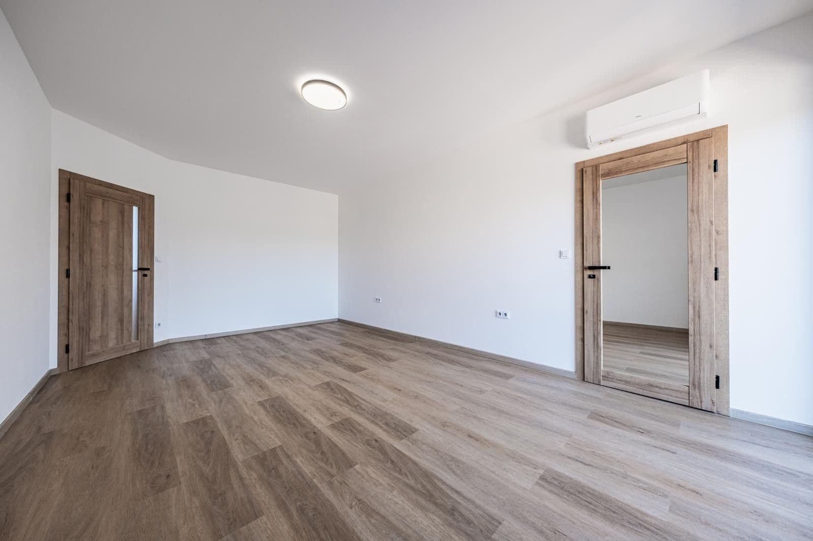 Prodej domu 191 m², pozemek 694 m², Oblouková, Kozojedy, Středočeský kraj Prodej domu 191 m², pozemek 694 m², Oblouková, Kozojedy, Středočeský kraj