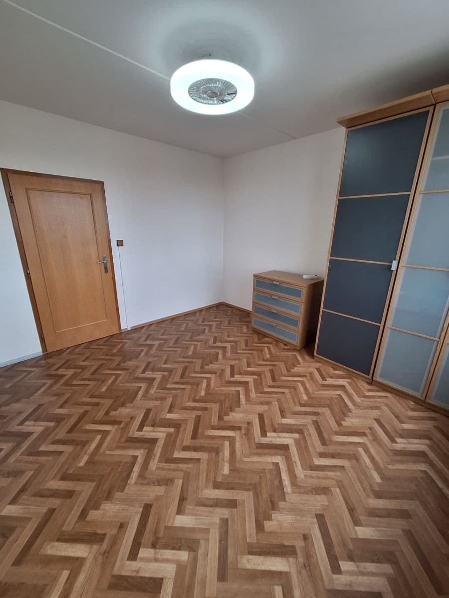 Pronájem bytu 2+1 55 m², Pomořanská, Praha, Praha Pronájem bytu 2+1 55 m², Pomořanská, Praha, Praha
