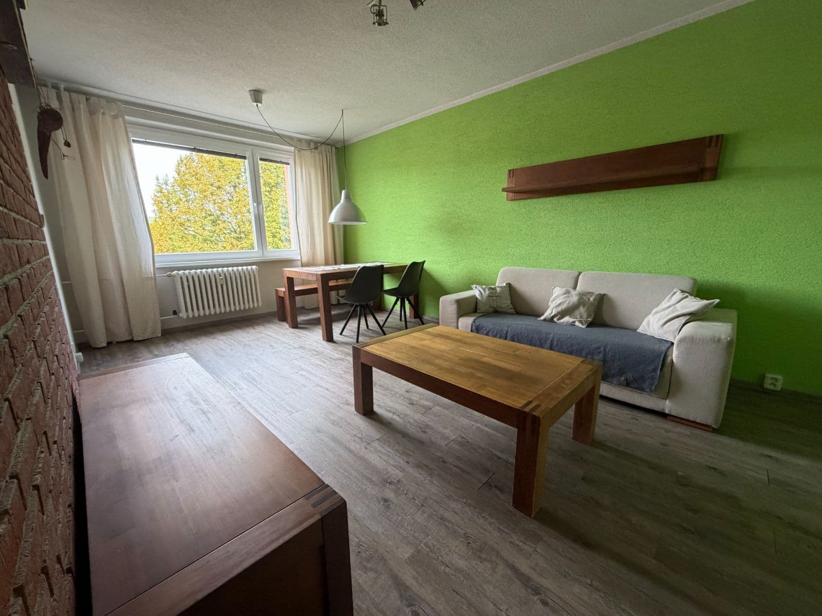Pronájem bytu 3+kk 86 m², Kaštanová, Rosice, Jihomoravský kraj Pronájem bytu 3+kk 86 m², Kaštanová, Rosice, Jihomoravský kraj