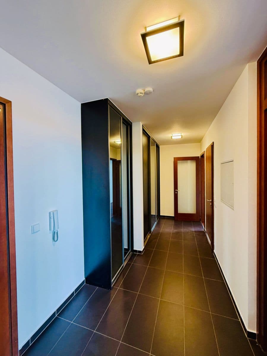 Prodej bytu 4+kk 120 m², Jeremiášova, Praha, Praha Prodej bytu 4+kk 120 m², Jeremiášova, Praha, Praha