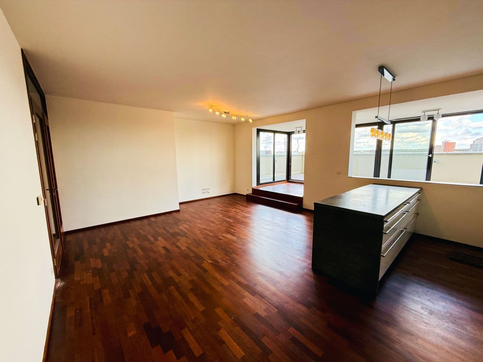 Prodej bytu 4+kk 120 m², Jeremiášova, Praha, Praha Prodej bytu 4+kk 120 m², Jeremiášova, Praha, Praha