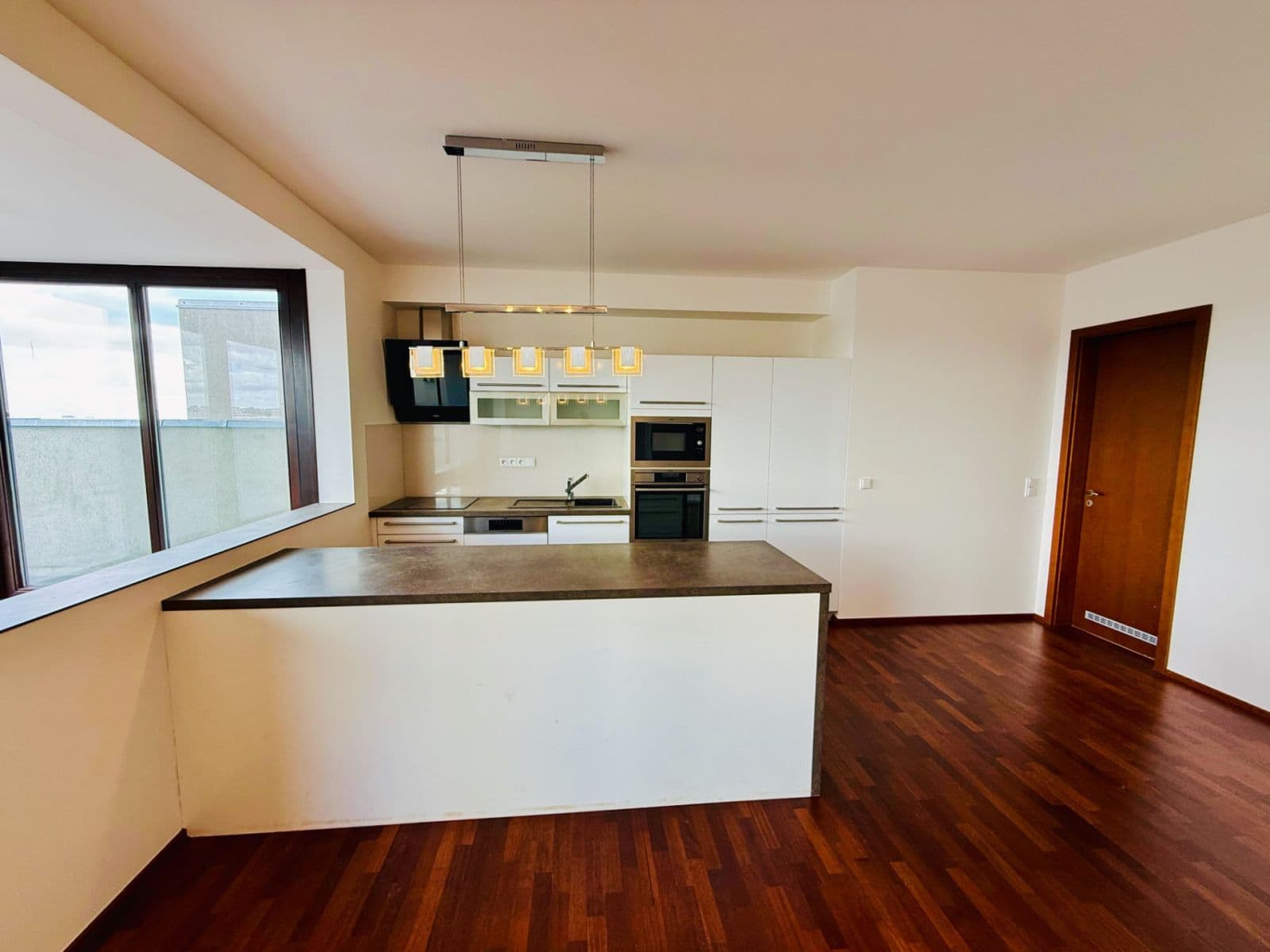 Prodej bytu 4+kk 120 m², Jeremiášova, Praha, Praha Prodej bytu 4+kk 120 m², Jeremiášova, Praha, Praha