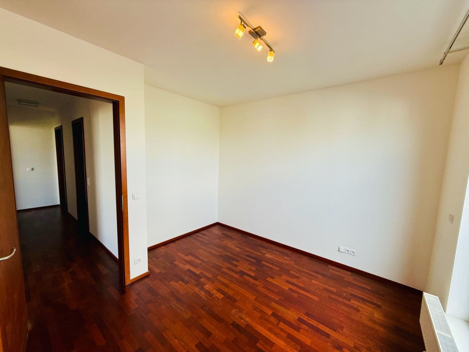 Prodej bytu 4+kk 120 m², Jeremiášova, Praha, Praha Prodej bytu 4+kk 120 m², Jeremiášova, Praha, Praha