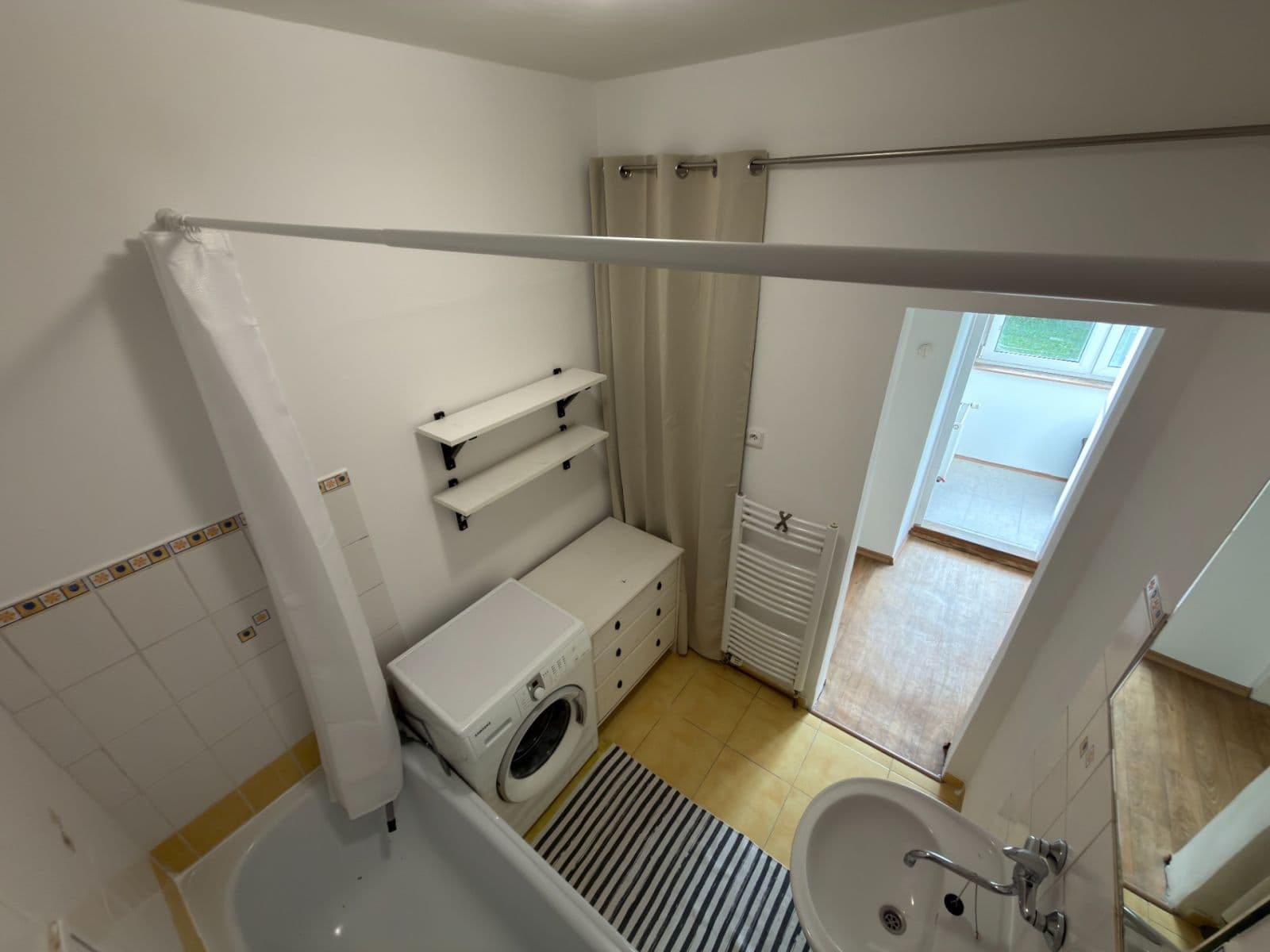 Pronájem bytu 2+kk 51 m², U Městských domů, Ústí nad Labem, Ústecký kraj Pronájem bytu 2+kk 51 m², U Městských domů, Ústí nad Labem, Ústecký kraj