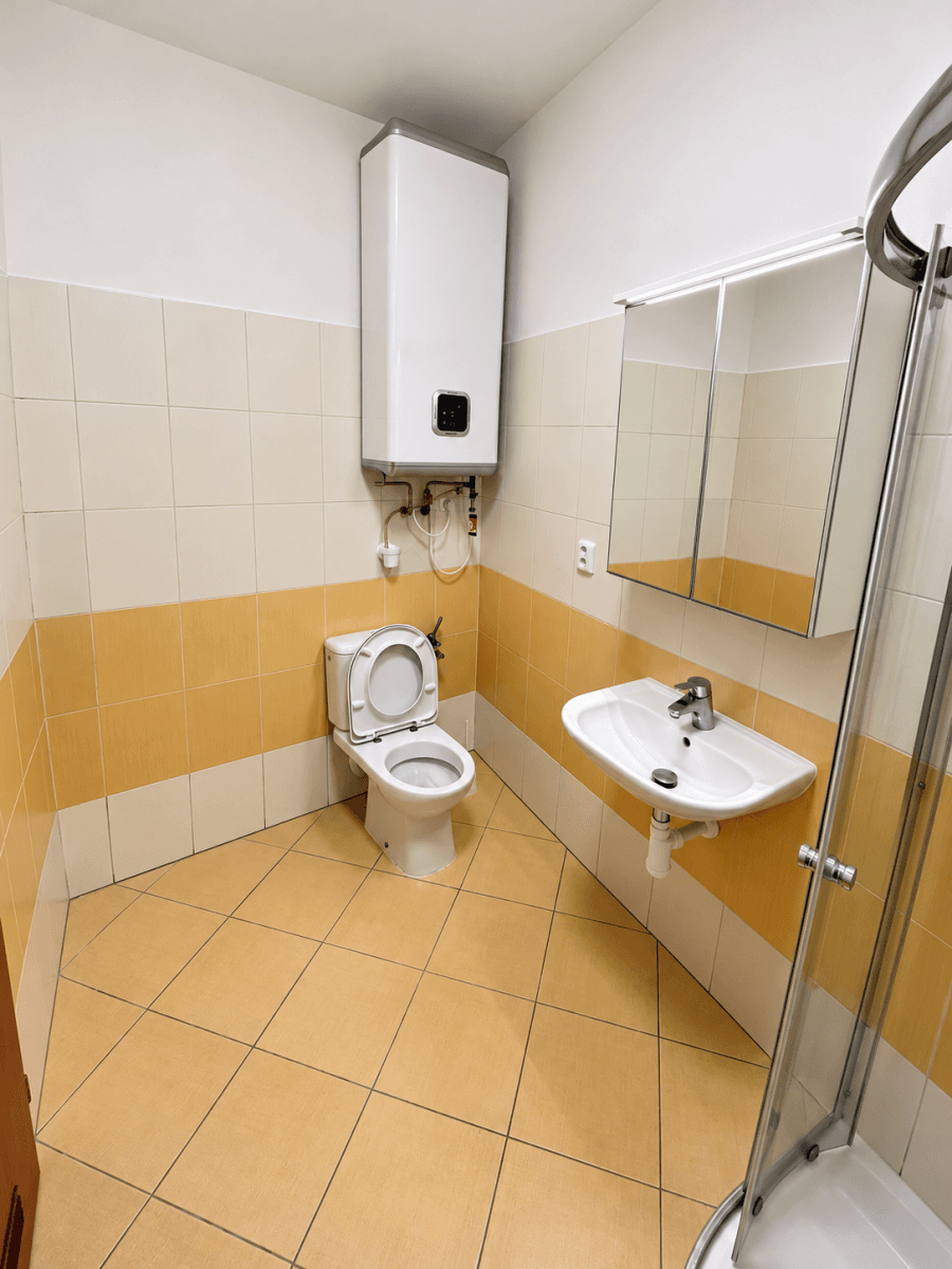 Pronájem bytu 2+kk 33 m², třída Kpt. Jaroše, Brno, Jihomoravský kraj Pronájem bytu 2+kk 33 m², třída Kpt. Jaroše, Brno, Jihomoravský kraj