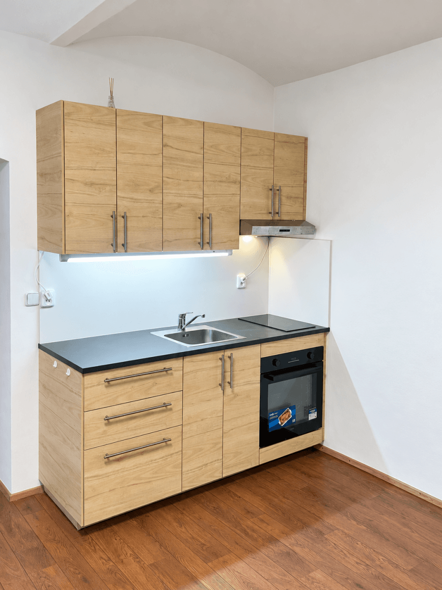 Pronájem bytu 2+kk 33 m², třída Kpt. Jaroše, Brno, Jihomoravský kraj Pronájem bytu 2+kk 33 m², třída Kpt. Jaroše, Brno, Jihomoravský kraj