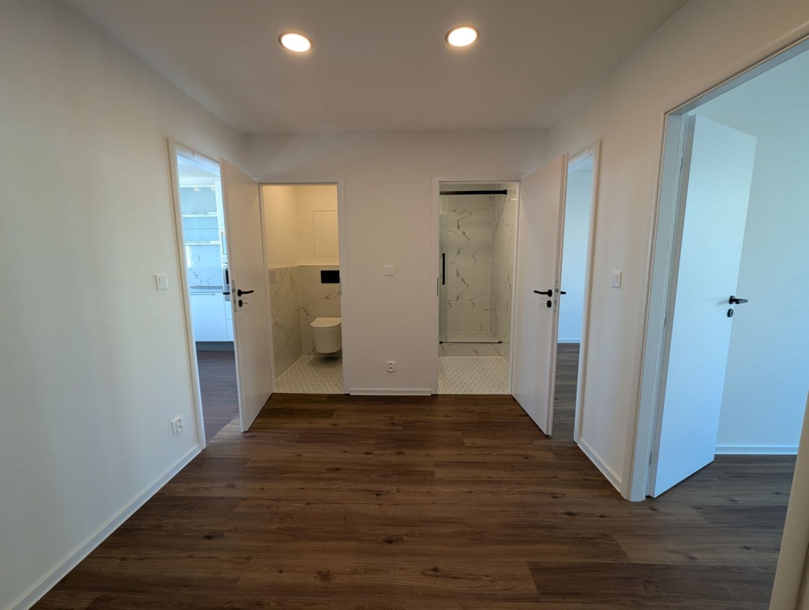 Pronájem bytu 3+kk 79 m², Ve svahu, Praha, Praha Pronájem bytu 3+kk 79 m², Ve svahu, Praha, Praha
