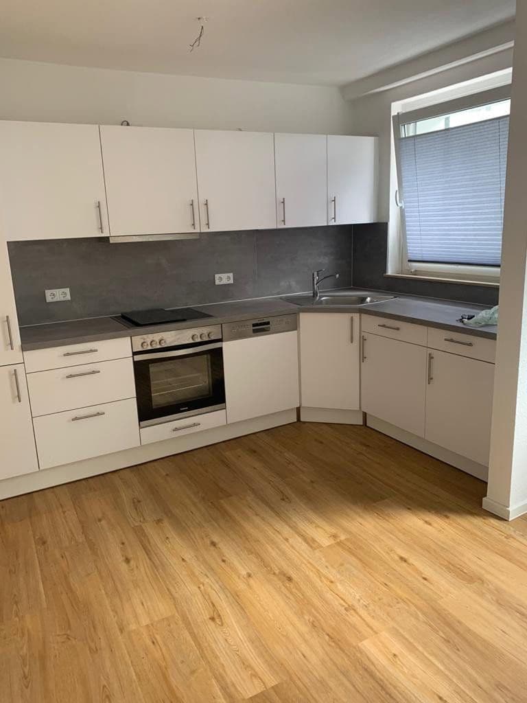 Pronájem bytu 2+1 60 m², Fischertal, Wuppertal, Severní Porýní-Vestfálsko Pronájem bytu 2+1 60 m², Fischertal, Wuppertal, Severní Porýní-Vestfálsko
