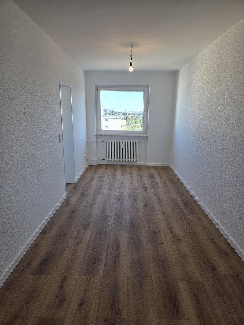 Pronájem bytu 2+kk 80 m², Berliner Straße 3, Schwalbach am Taunus, Hessen Pronájem bytu 2+kk 80 m², Berliner Straße 3, Schwalbach am Taunus, Hessen