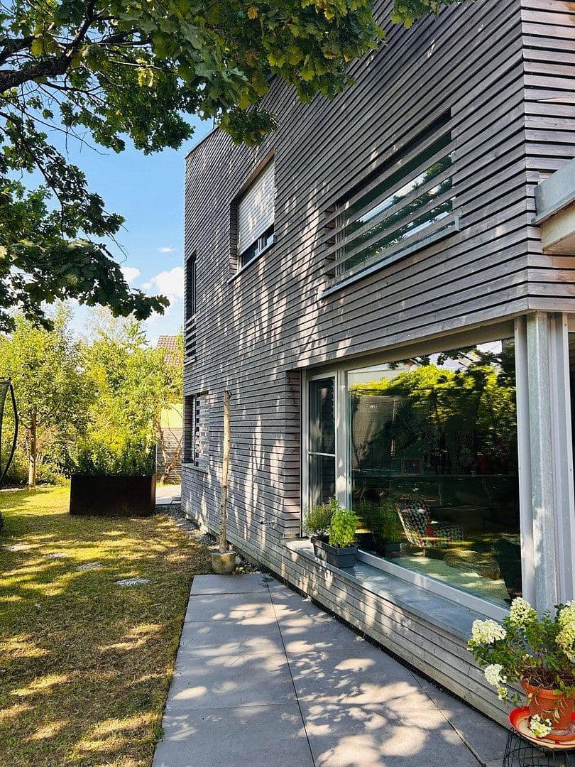 Prodej domu 235 m², pozemek 464 m², Radolfzell am Bodensee, Bádensko-Württembersko Prodej domu 235 m², pozemek 464 m², Radolfzell am Bodensee, Bádensko-Württembersko